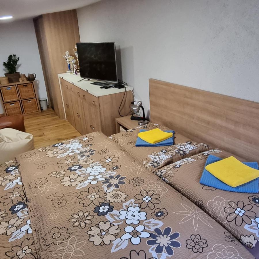 Apartment 235 - 3