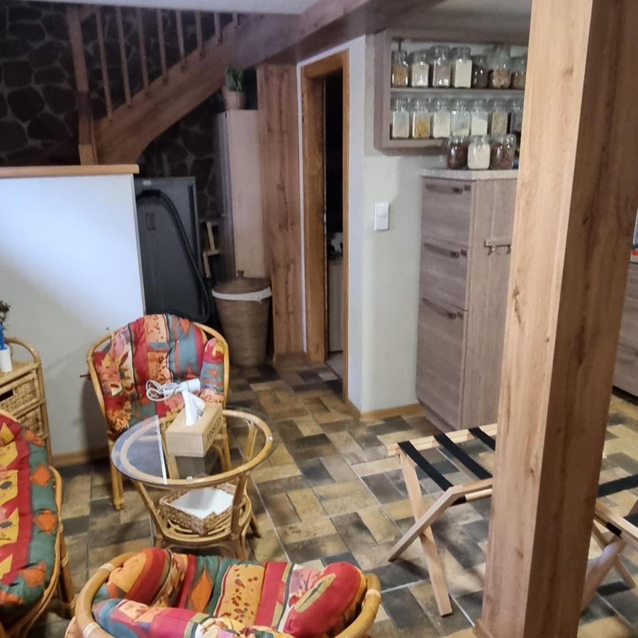 Apartment 235 - 3